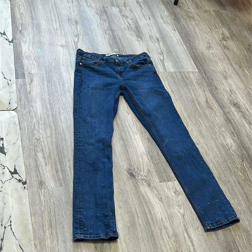 Zara denim Skinny jeans Front pockets and back patch pockets